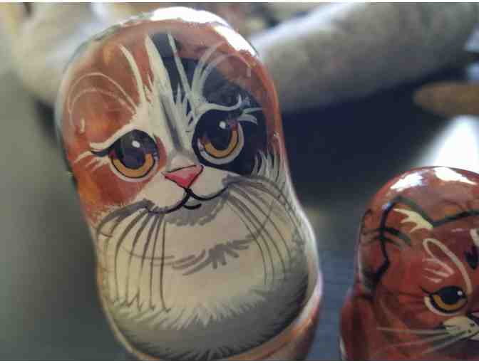 Nesting Cat Dolls