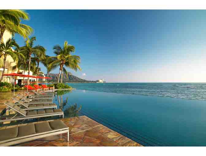 2 Night, Ocean Front Guest Room - Sheraton Waikiki