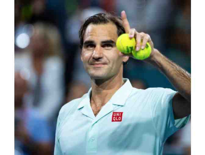Roger Federer Autographed Tennis Ball