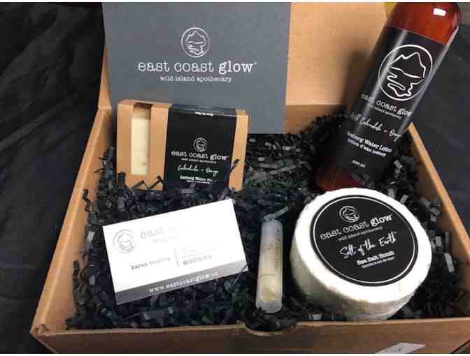 East Coast Glow Gift Basket