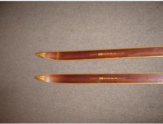 Antique BONNA 2400 series walnut skis