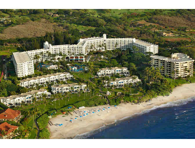 Pacific Vacation Paradise, Maui --> 7 Days/6 Nights at Fairmont Kea Lani & $500 Gift Card