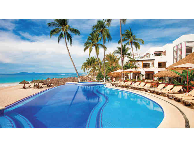 All-Inclusive Mexican Oasis, Puerto Vallarta>Hotel All-Inclusive