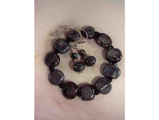 Blue Raku Stretch Bracelet &amp; Matching Earrings Artisan Jewelry Set - Photo 1