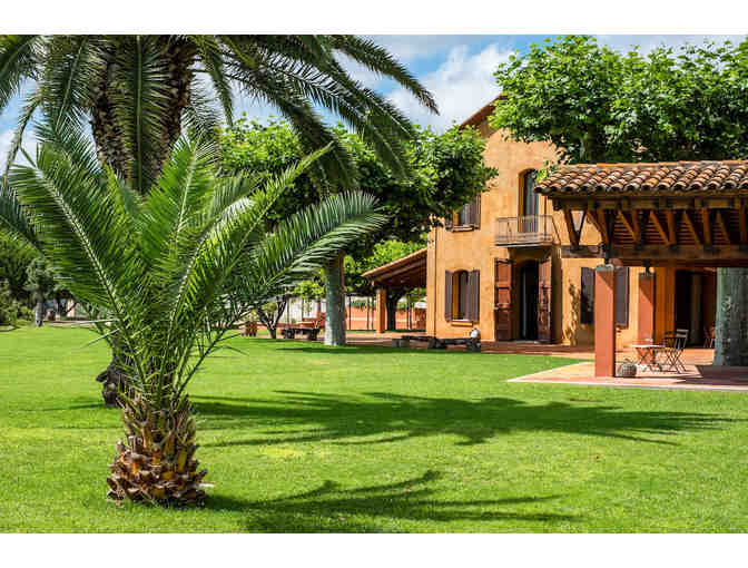 A Spanish Adventure (Barcelona)* 8 Days/7 Nights Private Villa for up to 8 people +Tour+