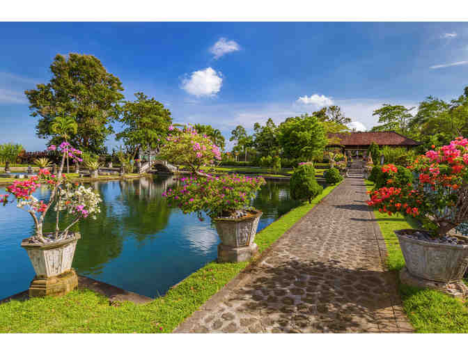 Bali's Exotic Indonesian Escape * 8 Days for 2 in villa+Snorkeling/Diving+Massage+more