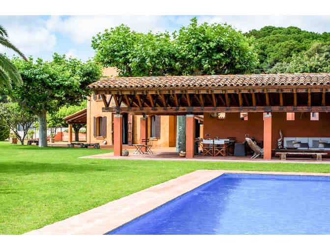 A Spanish Adventure (Barcelona)* 8 Days/7 Nights Private Villa for up to 8 people +Tour+