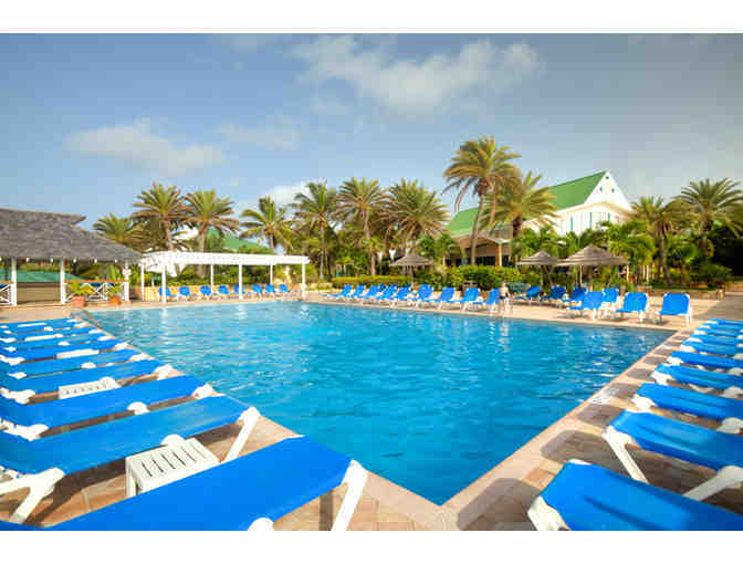 #St. James's Club & Villas (Antigua): 7-9 nights luxury (up to 3 rooms) (Code: 0626)