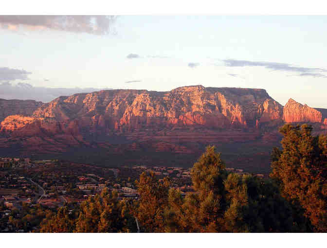 #Welcome to Arizona's Gorgeous Red Rock Country (Sedona)-4 Days for 2 @ Resort+Tour