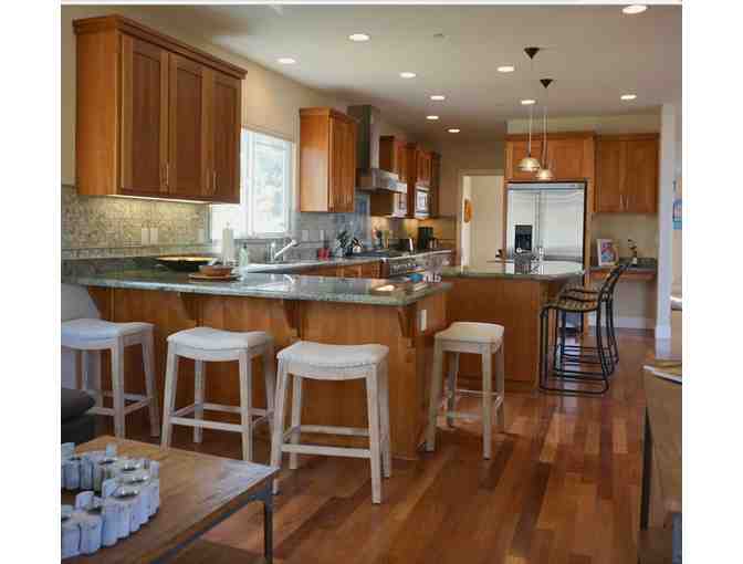 Weekend House on the Beach in Montara