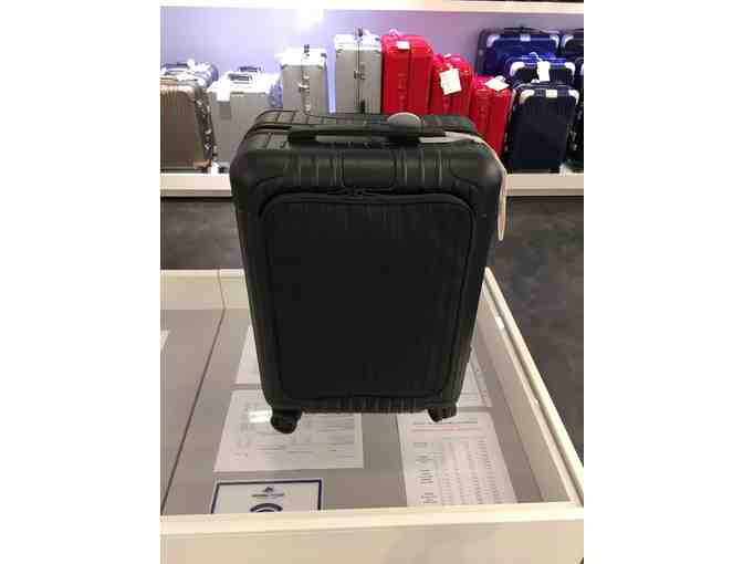 Rimowa Essential Sleeve Cabin suitcase