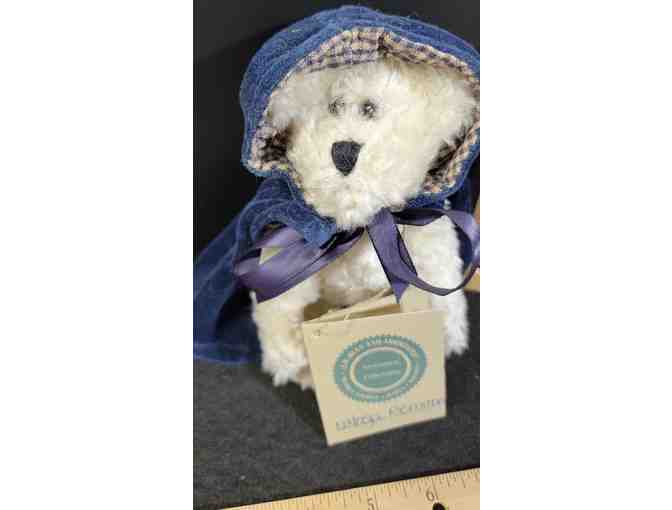 Boyds Bears Natasha Berriman - White bear with blue hooded cape