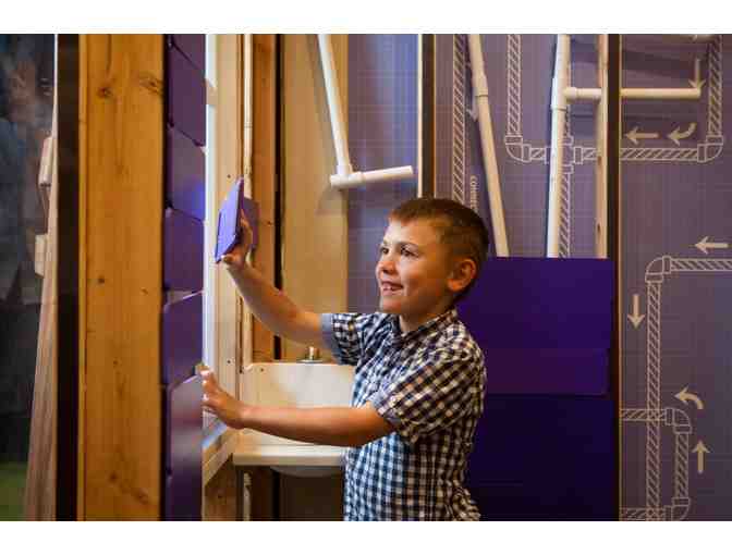 4 passes to Children's Museum of Sonoma County