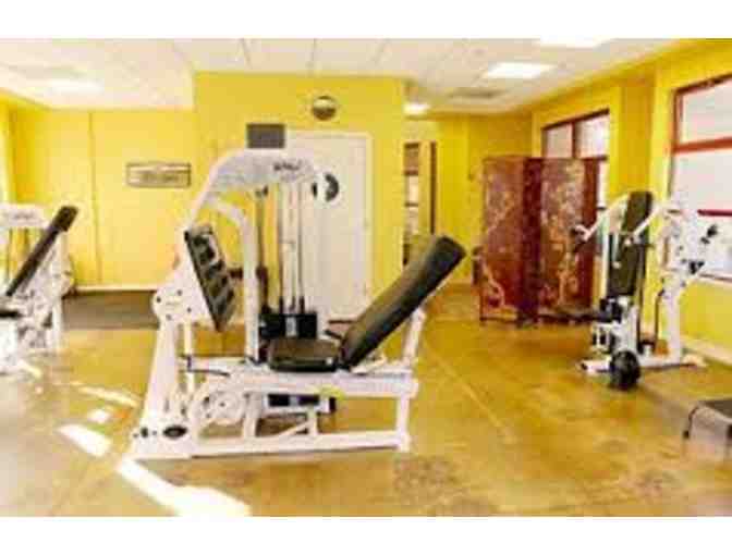 1 60-Minute Strength Training Session at Fit Studio