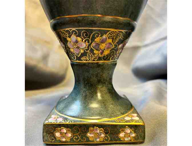 Macau Vase