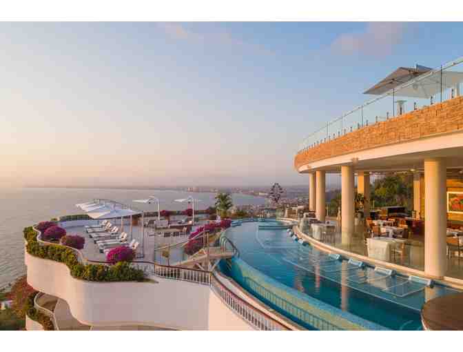 4 nights Puerto Vallarta Luxury 2 Bedroom Suite for up to 6 People! - Photo 1
