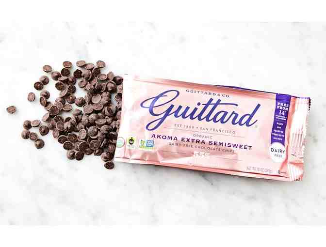 Guittard Akoma Extra Semisweet Chocolate Chips | 10 oz bag