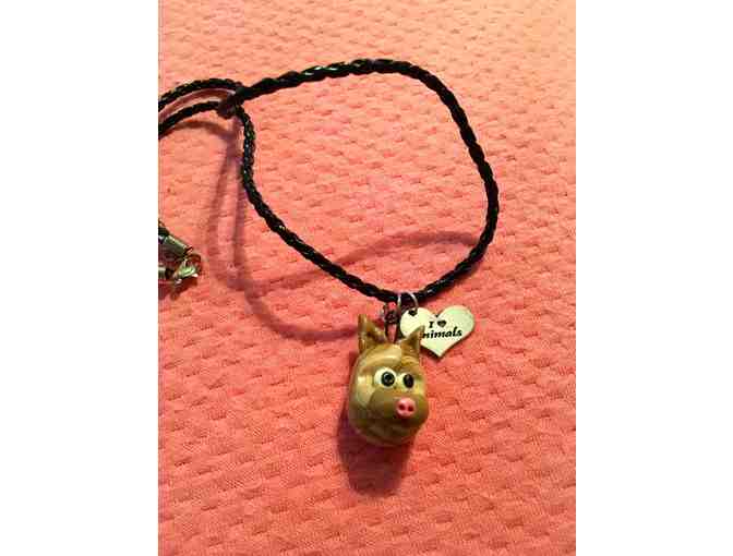 Resin Pig 'I Love Animals' Necklace
