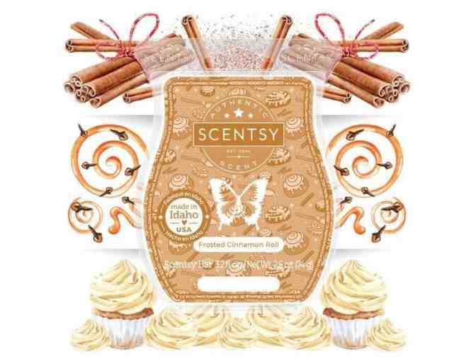Scentsy Wax Bar: Frosted Cinnamon Roll