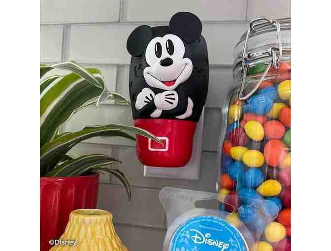 Scentsy Mickey Mouse Wall Fan with Matching Pods