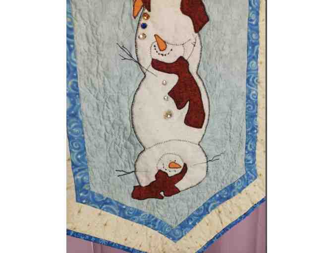 RAFFLE FOR a Snowmen Quilted Wall Hanging