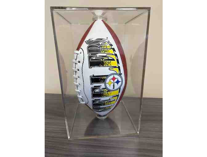 Signed Jerome 'The Bus' Bettis Football (Ex-Mint condition)