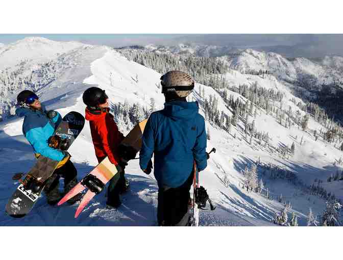 4 Squaw Valley/Alpine Meadows Lift Tickets + 3 Day AWD SUV rental