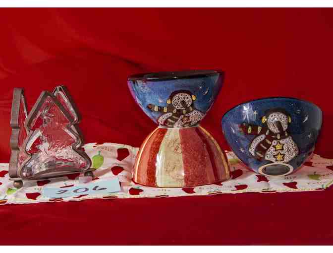 Feliz Navidad Table Runner and Christmas Set