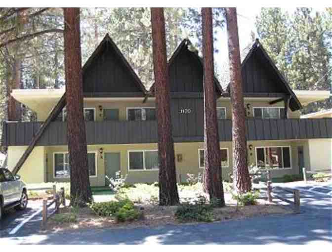 4 nights 3 bedroom condo South Lake Tahoe near Heavenly!