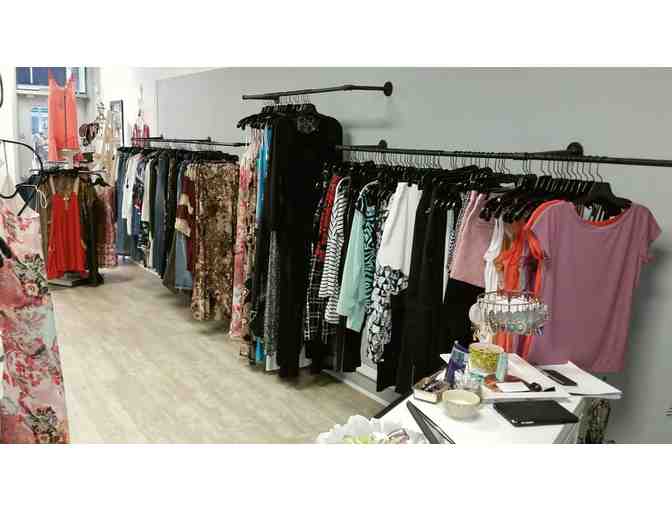Enjoy $100 shopping credit to Lael Couture Boutique Orlando, Fl