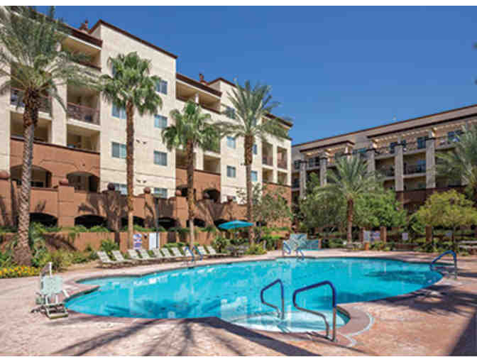 Ultimate Las Vegas, Nevada GOLF VACAY! Desert Pines Golf Club + 3 nights LUXE CONDO + FOOD