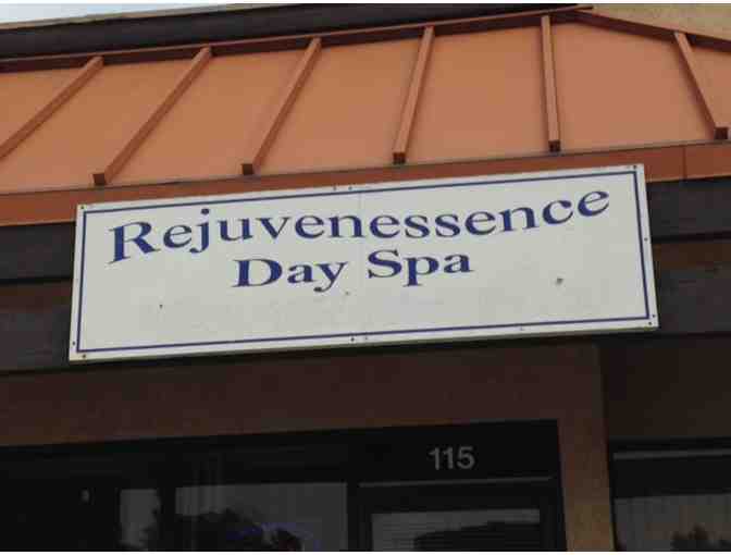 Enjoy $300 Massage Package @ Rejuvenessence Day Spa Vista, CA (San Diego)