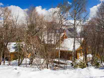 Enjoy 7 nights LUXURY 3400sq ft Sundance, Utah Cabin + $200 Food Credit