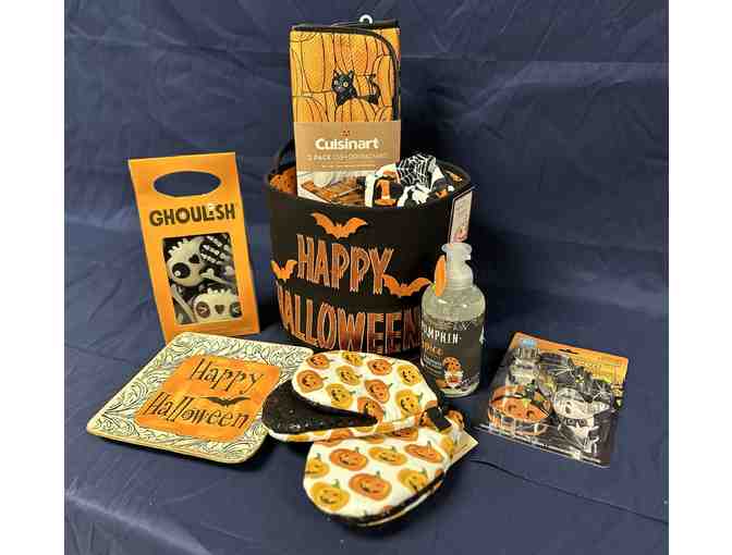 Spooktacular Halloween Basket: Get Ready for Fall Festivities!