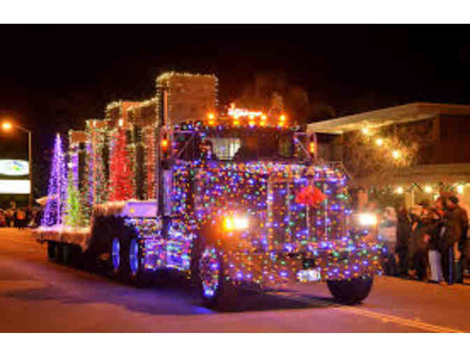 Annual Calistoga Lighted Tractor Parade, December 2, 2017