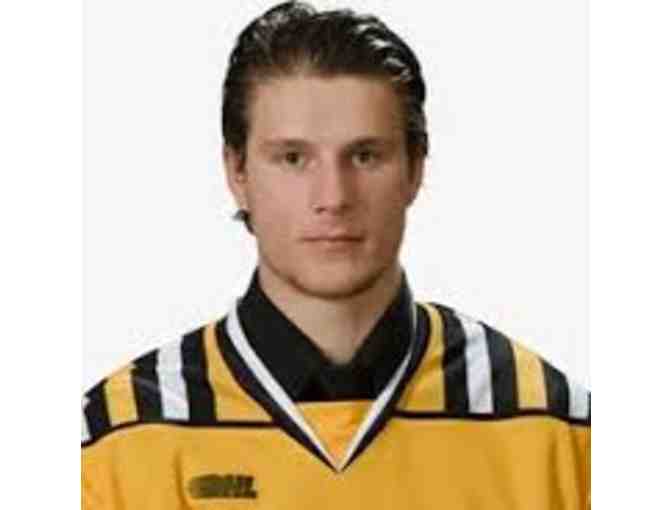 Autographed New Jersey Devils #37 Pavel Zacha Hockey Puck