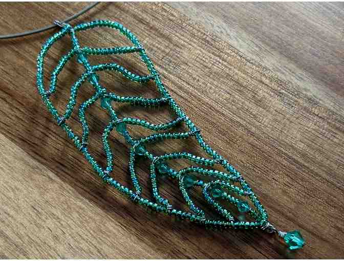 Iridescent Glass Beaded Necklace | Leaf