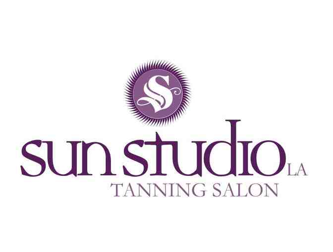 2 custom airbrush tans and product to Sunstudio LA