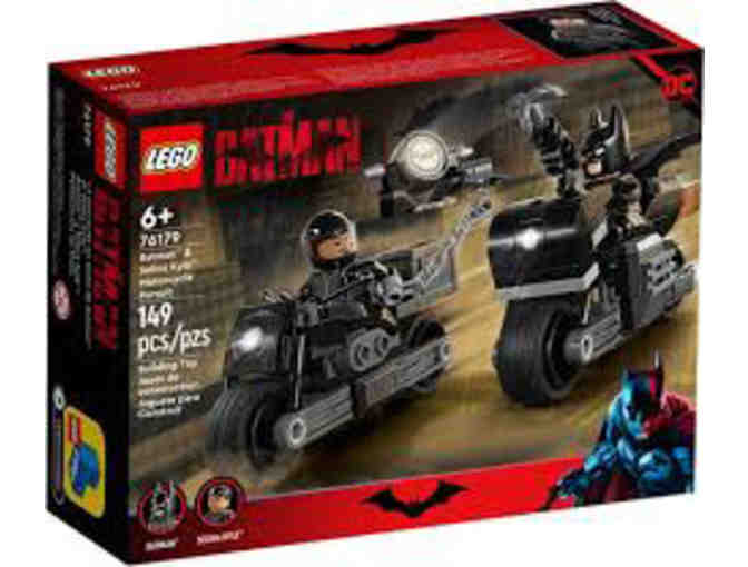 Lego Super Heroes DC Comics Batman & Selina Kyle Motorcycle Building Set