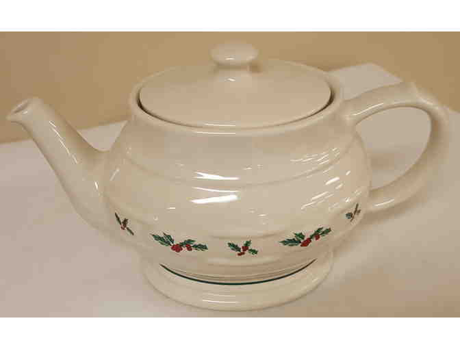 Longaberger Pottery Traditional Holly Teapot with Lid
