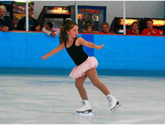 Pasadena Ice Skating Center - 2-pack Ice Skating guest passes valued at $52