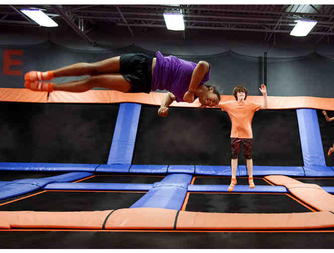 Sky Zone - Two 1-hour Jump Passes valued at $32 #1