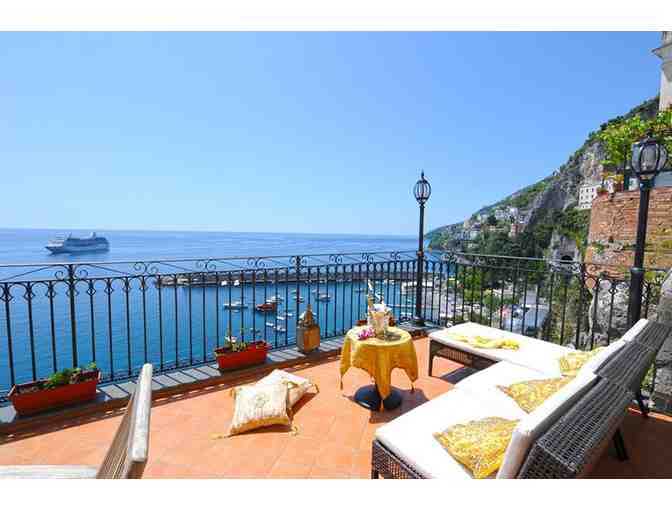 Amalfi Coast 5 Night Stay with Lemon Orchard Tour and Lunch for (4)