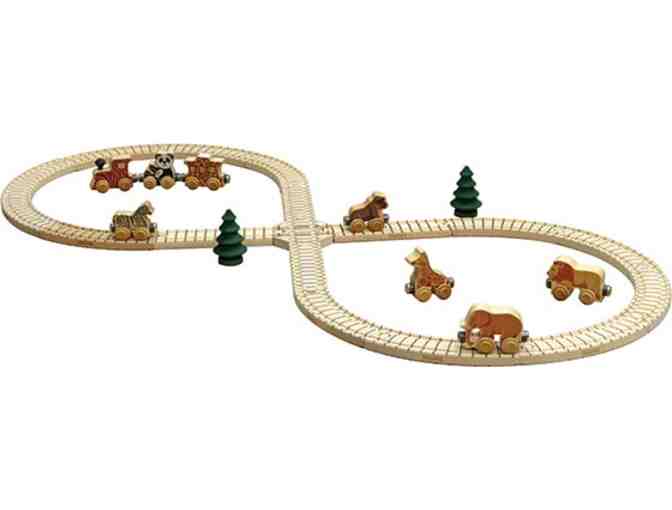 Toy Safari Train made by Maple Landmark, Inc.