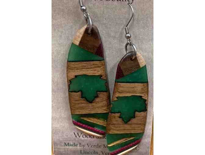 Natural Wood and Resin Earrings - Green