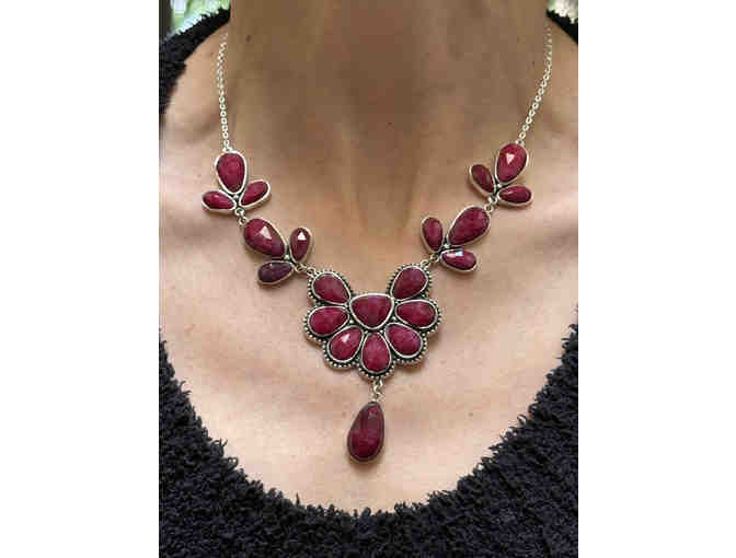 Hespera - Leilani Necklace - Faceted Ruby - Photo 2