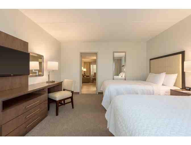 Milwaukee/Brookfield - Overnight Stay at Embassy Suites by Hilton