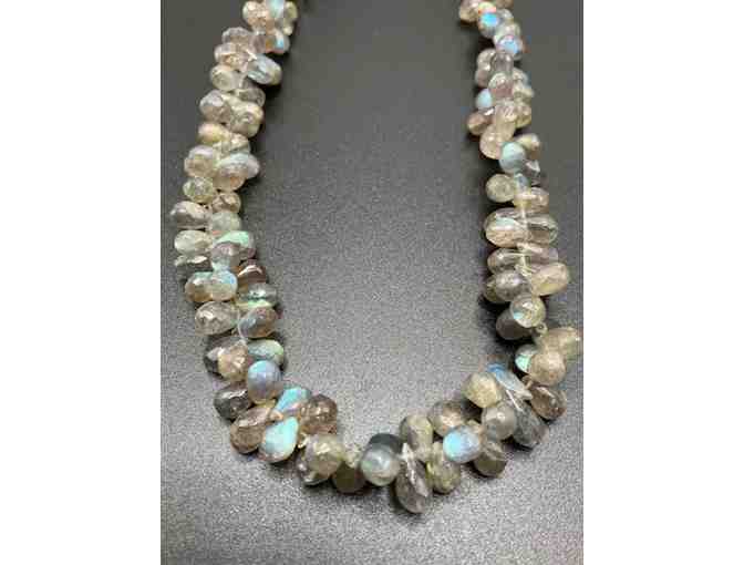 Labradorite necklace (choker) with particular iridescence