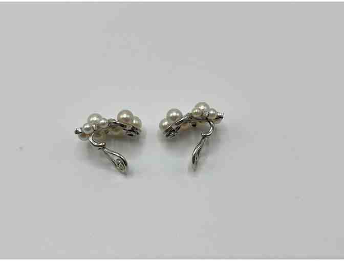 Vintage 14k white gold clip-on earrings with diamonds and pearls