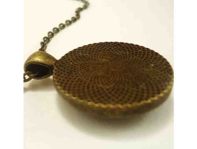 Vintage Elephant Cabochon Bronze Necklace